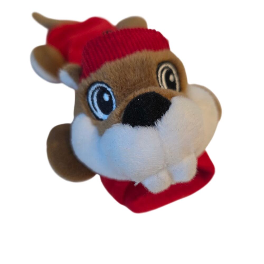 Buc-ee’s Beaver Plush Seatbelt Cover Red Logo Travel Souvenir Kitsch